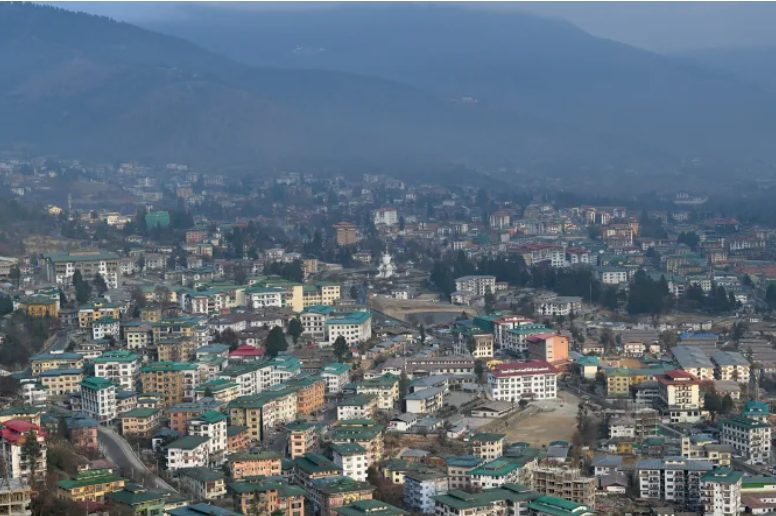 Hình ảnh bóc trần sự thật về Bhutan - "quốc gia hạnh phúc nhất thế giới"- Ảnh 2.