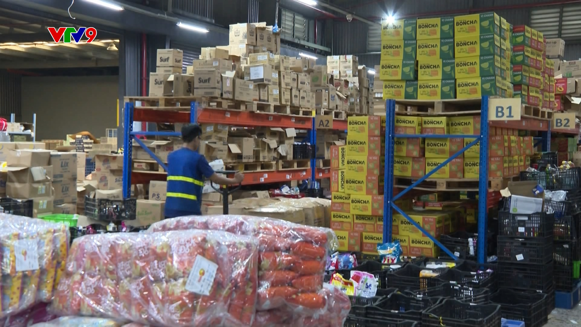 Thương mại điện tử ngày càng đông, ai được hưởng lợi?- Ảnh 2.