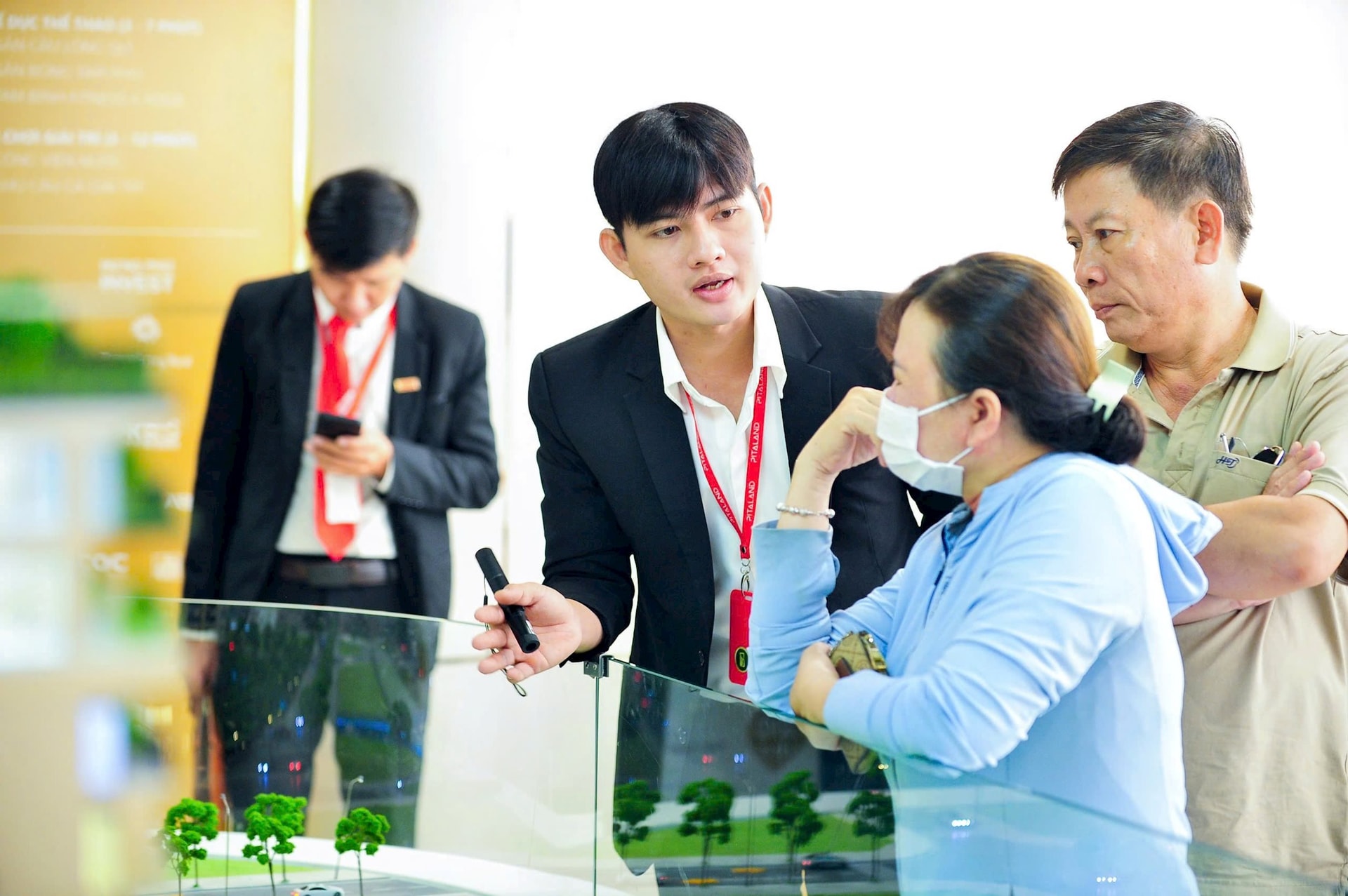 Bất động sản Tp.Thủ Đức tăng tốc cuối năm nhờ Vành đai 2 sắp khép kín- Ảnh 3.