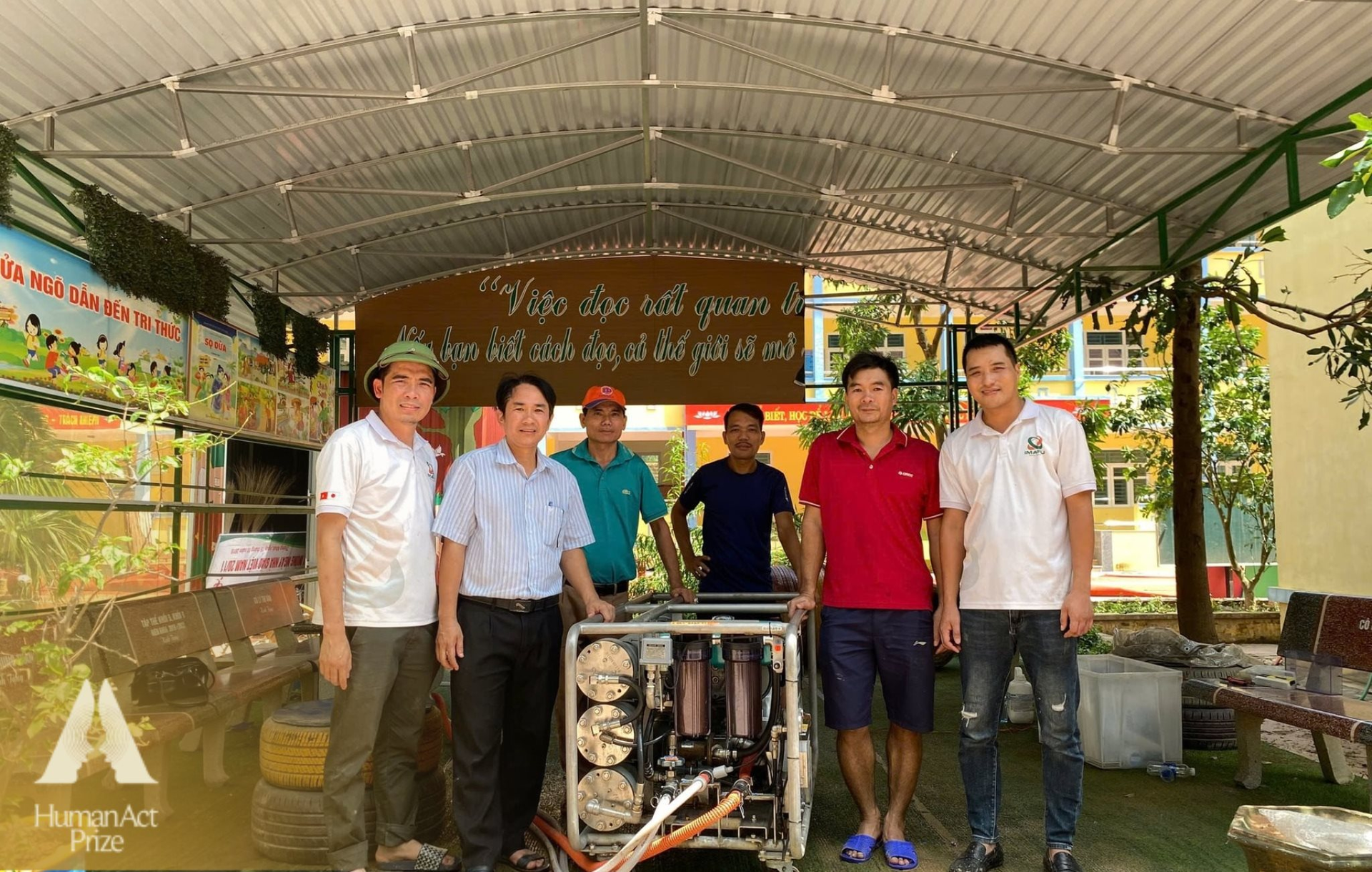 ‘Siêu bão’ Yagi và những điều không thể quên: Câu chuyện về hành trình đưa nguồn nước sạch về với vùng lũ- Ảnh 1.