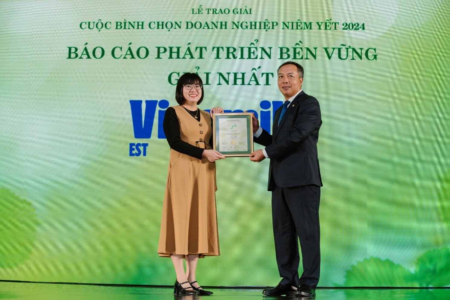 Vinamilk đạt giải cao nhất về cả phát triển bền vững và quản trị- Ảnh 3.