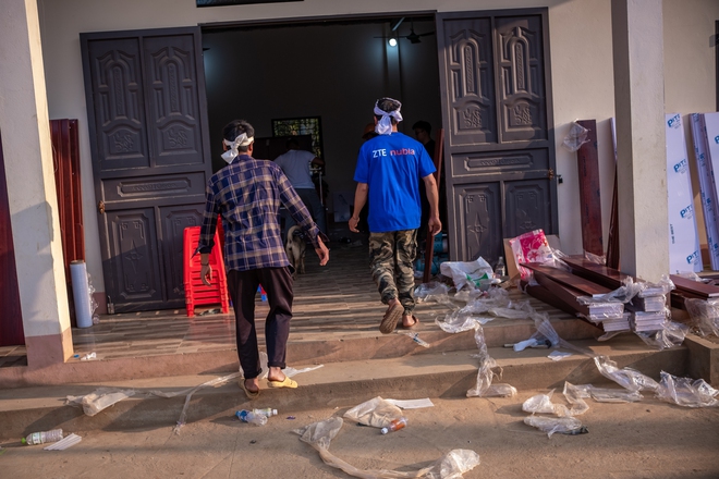 Về với Làng Nủ những ngày này: Nắng nhuộm vàng những ngôi nhà mới, người dân gượng dậy sau tang thương- Ảnh 8.