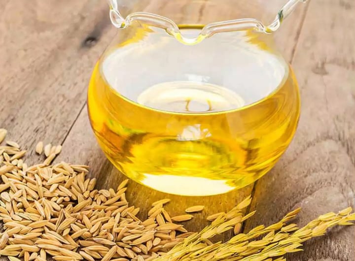 Loại dầu ăn nào chịu được nhiệt độ cao, dùng chiên rán tốt nhất?- Ảnh 1. Loại dầu ăn nào chịu được nhiệt độ cao, dùng chiên rán tốt nhất?- Ảnh 1.