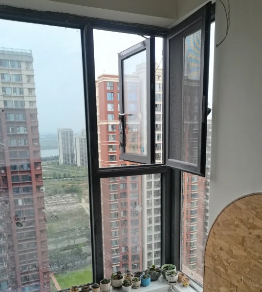 Nói thật: Đừng dại mở cửa sổ vào 4 thời điểm này kẻo tự Nói thật: Đừng dại mở cửa sổ vào 4 thời điểm này kẻo tự