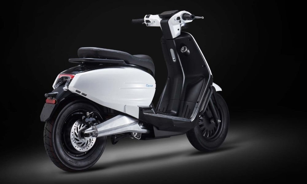 Nếu về Việt Nam, đây có thể là "kẻ soán ngôi" Honda Vision: Thiết kế siêu xịn, trang bị vượt trội- Ảnh 4. Nếu về Việt Nam, đây có thể là "kẻ soán ngôi" Honda Vision: Thiết kế siêu xịn, trang bị vượt trội- Ảnh 4.