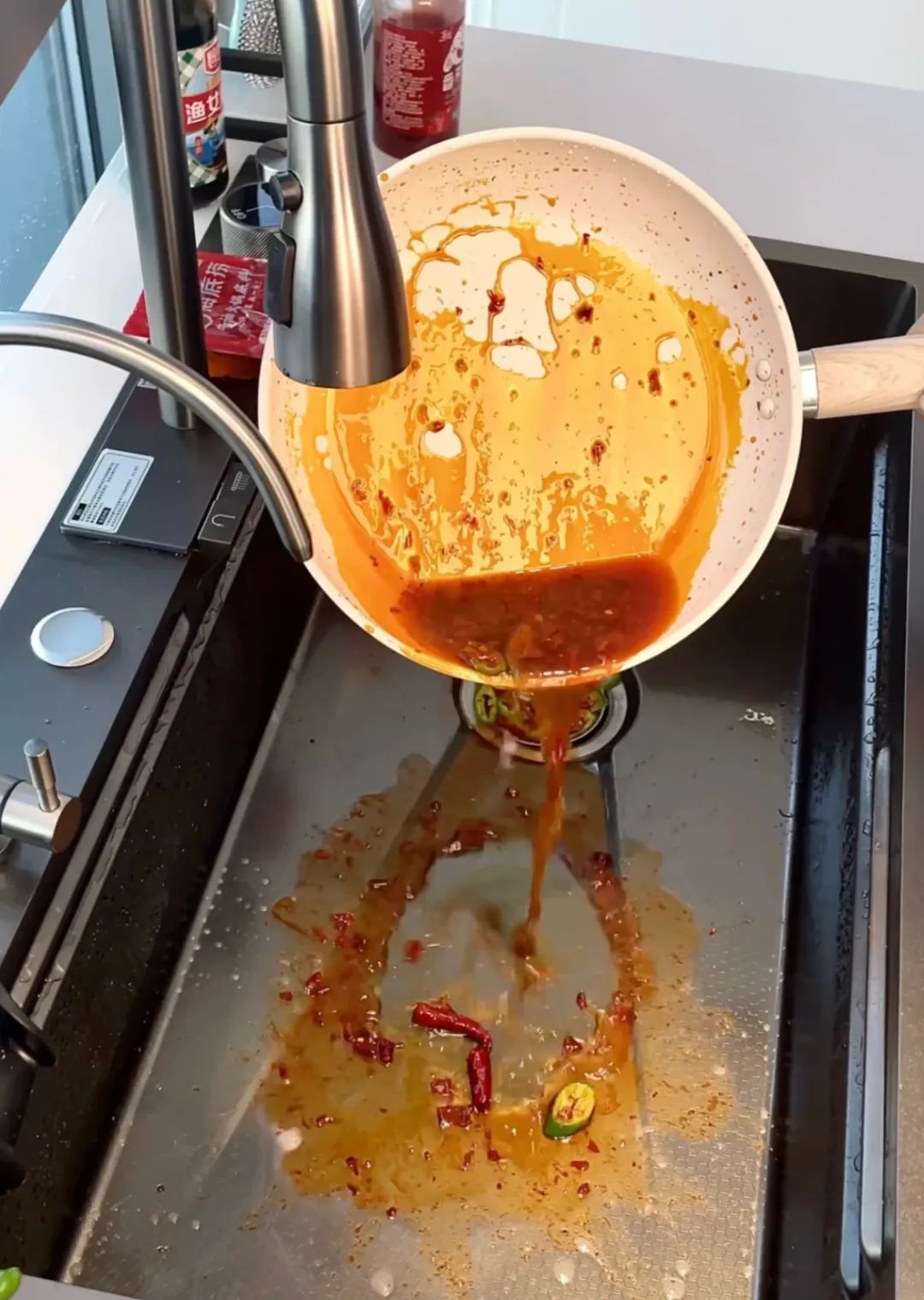 Tôi ở tuổi 28: Thấy mình khôn ngoan hơn sau khi Tôi ở tuổi 28: Thấy mình khôn ngoan hơn sau khi