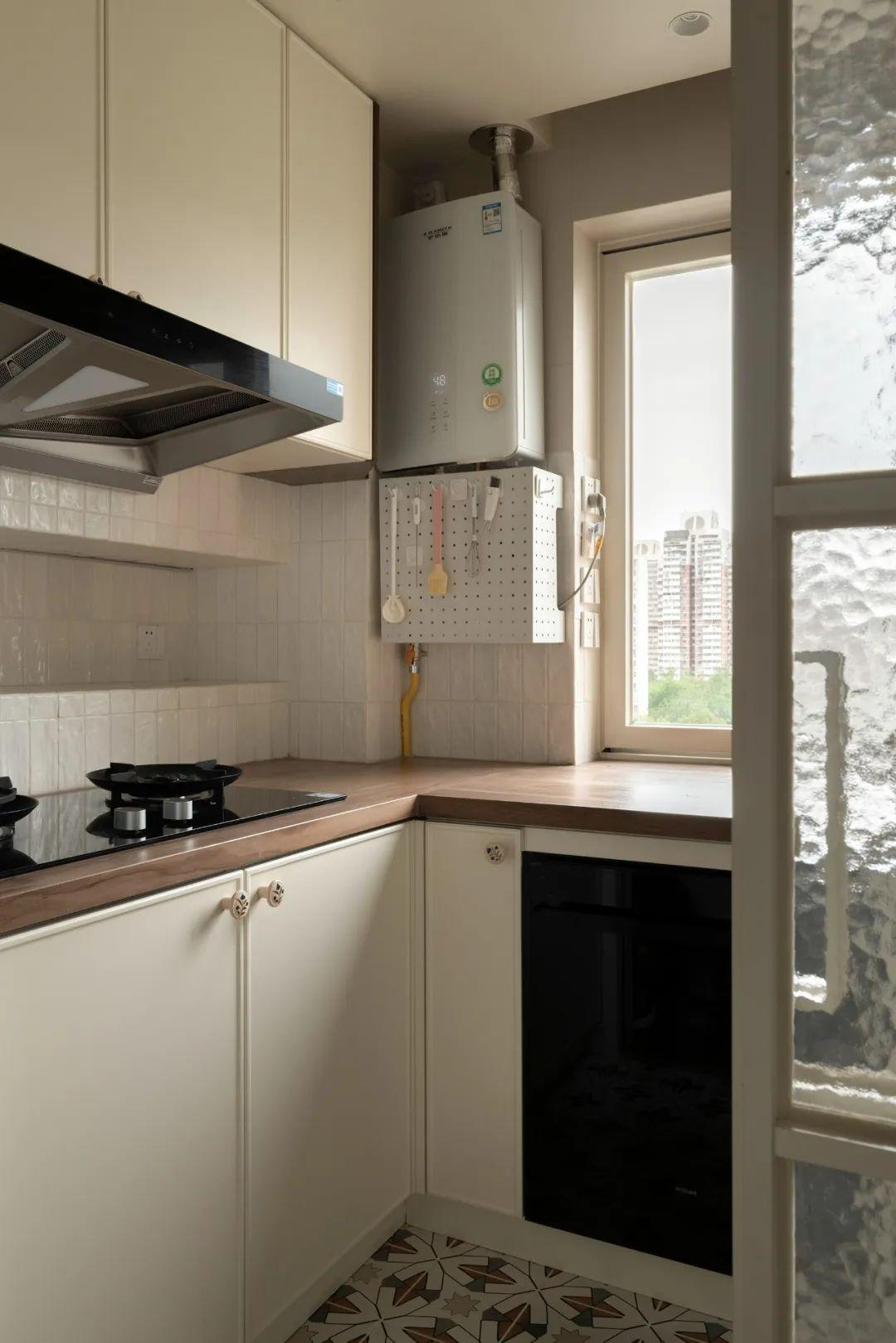 Căn hộ 66m2 của bà mẹ đơn thân gây sốt khiến cư dân mạng phải thốt lên: Ai nói 1 mình là không tốt?- Ảnh 8. Căn hộ 66m2 của bà mẹ đơn thân gây sốt khiến cư dân mạng phải thốt lên: Ai nói 1 mình là không tốt?- Ảnh 8.