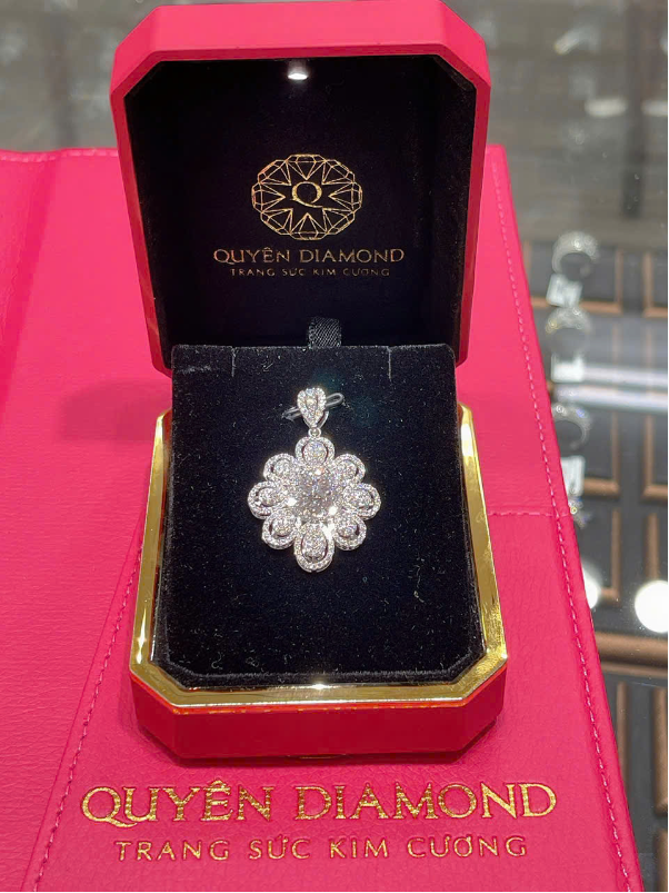 Quyên Diamond tỏa sáng cùng kim cương kiểm định quốc tế GIA- Ảnh 2.