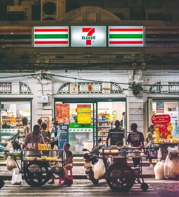 Ngừng sáng tạo 13 năm: Nguyên nhân chính khiến 7-Eleven đứng trước nguy cơ bị thâu tóm- Ảnh 3.