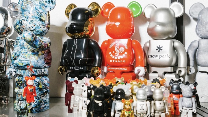 Giới trẻ đua nhau 'đốt' tiền mua đồ chơi đắt đỏ về chỉ để ngắm- Ảnh 2.