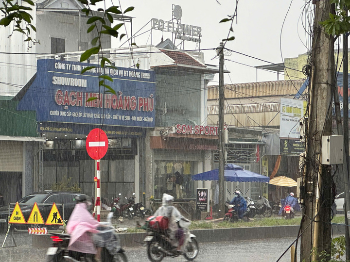 Cảnh báo mưa lớn, các thuỷ điện ở miền Trung chuẩn bị ứng phó thế nào?- Ảnh 2. Cảnh báo mưa lớn, các thuỷ điện ở miền Trung chuẩn bị ứng phó thế nào?- Ảnh 2.