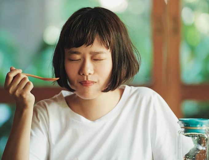 Ăn 2 thực phẩm vào bữa sáng, cô gái giảm 5kg, loại bỏ gan nhiễm mỡ trong 3 tháng- Ảnh 1. Ăn 2 thực phẩm vào bữa sáng, cô gái giảm 5kg, loại bỏ gan nhiễm mỡ trong 3 tháng- Ảnh 1.