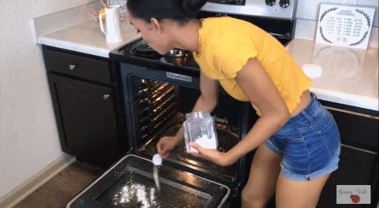 Một nữ blogger đã thu hút được hơn 500.000 người hâm mộ nhờ cách sắp xếp bếp cực thông minh- Ảnh 6. Một nữ blogger đã thu hút được hơn 500.000 người hâm mộ nhờ cách sắp xếp bếp cực thông minh- Ảnh 6.