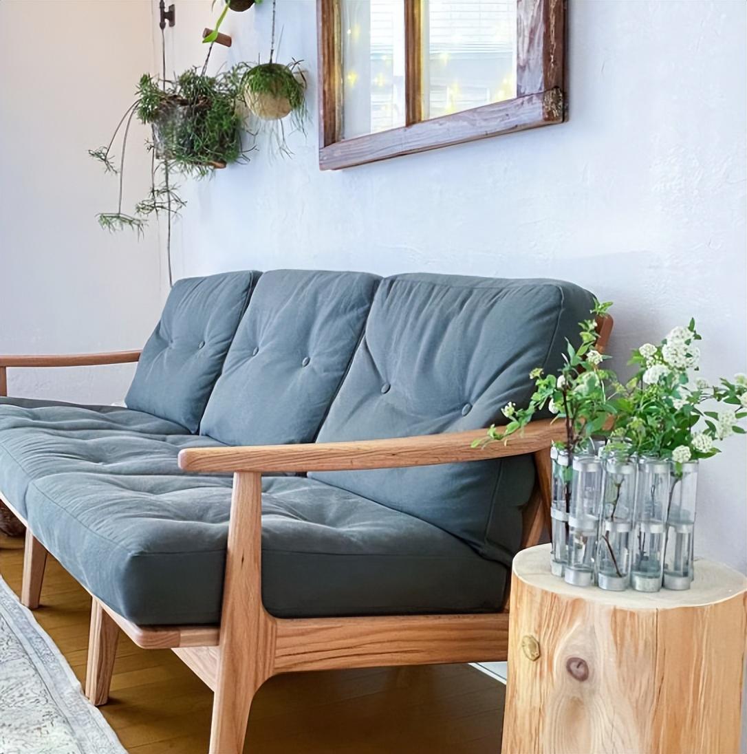 Người vợ trung niên khoe ngôi nhà ấm cúng, tận dụng lối sống tối giản để tạo dựng cuộc sống thoải mái- Ảnh 3. Người vợ trung niên khoe ngôi nhà ấm cúng, tận dụng lối sống tối giản để tạo dựng cuộc sống thoải mái- Ảnh 3.