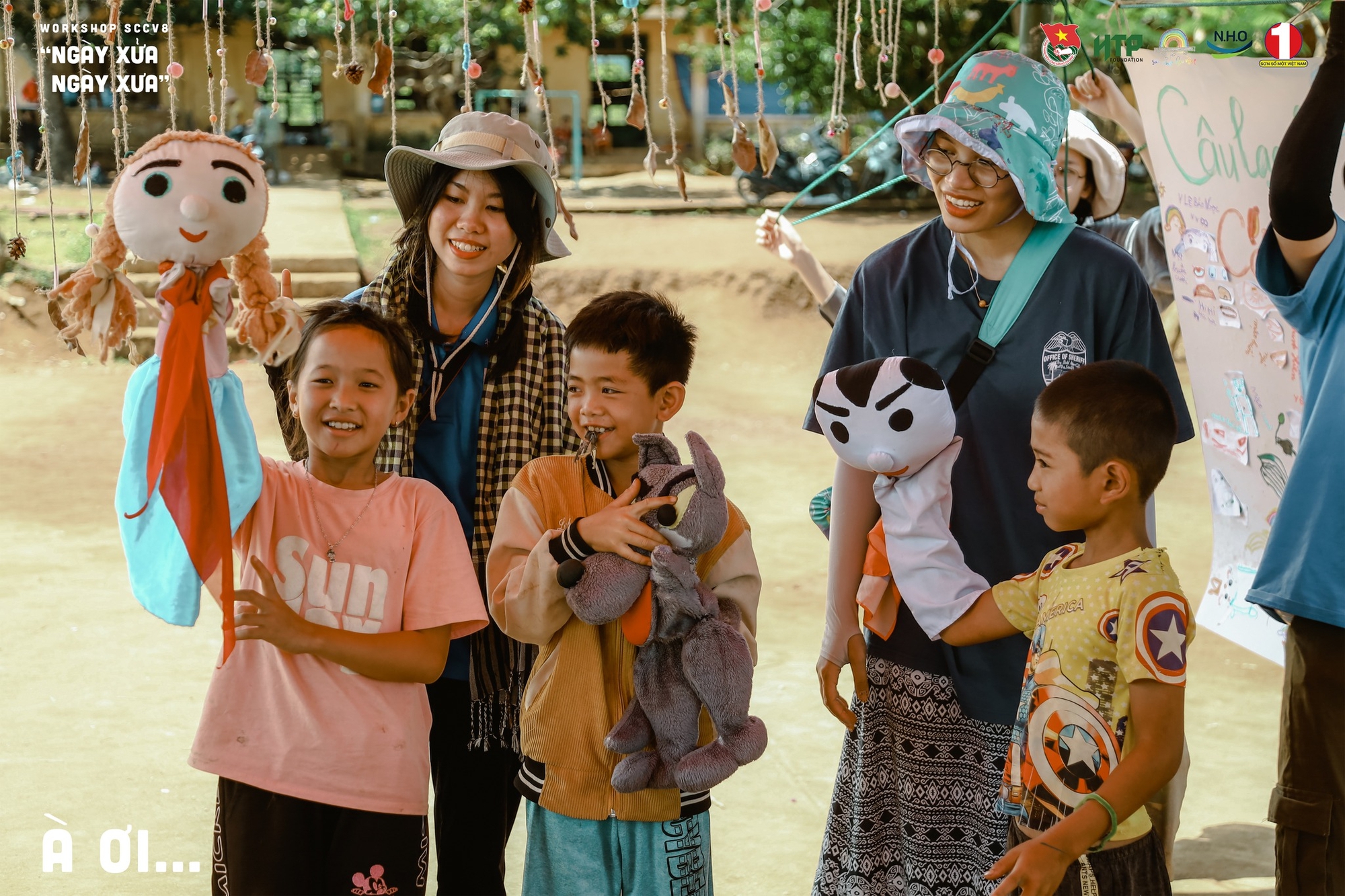 Sân Chơi Cầu Vồng: Nơi chắp cánh hy vọng và ước mơ tuổi thơ cho trẻ em nghèo- Ảnh 3. Sân Chơi Cầu Vồng: Nơi chắp cánh hy vọng và ước mơ tuổi thơ cho trẻ em nghèo- Ảnh 3.