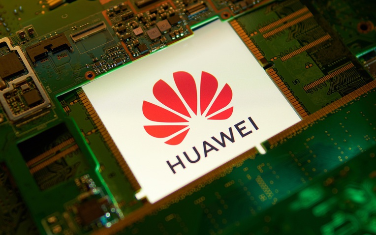 Huawei cố chiêu mộ nhân tài từ TSMC bằng mức lương cao ngất ngưởng- Ảnh 1.