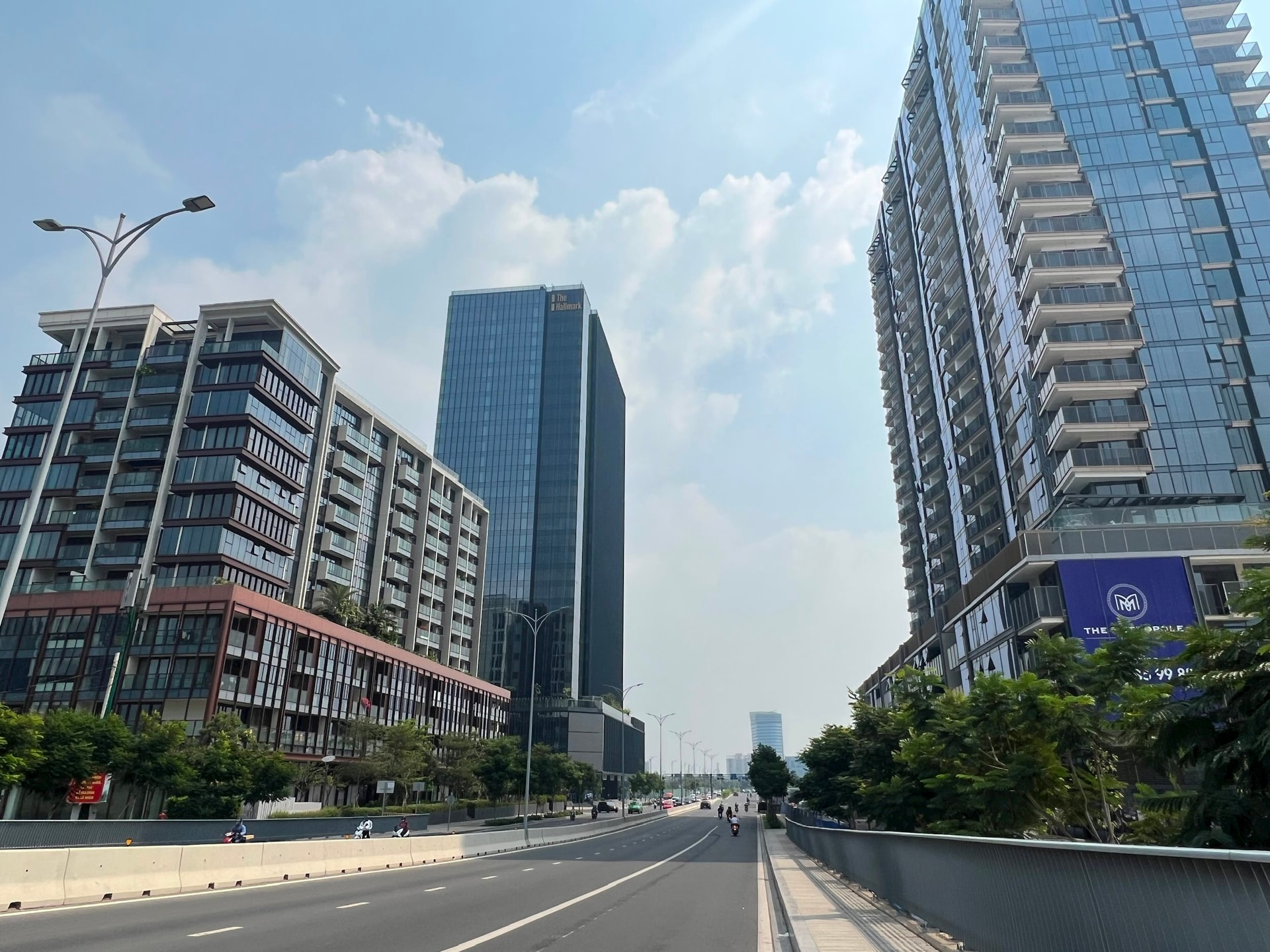 Chung cư TP.HCM: Thiết lập mặt bằng giá cao, hơn 80 triệu đồng/m2, nguồn cung "chạm đáy" trong 5 năm qua khi chỉ có 125 căn hộ mở bán mới- Ảnh 1.