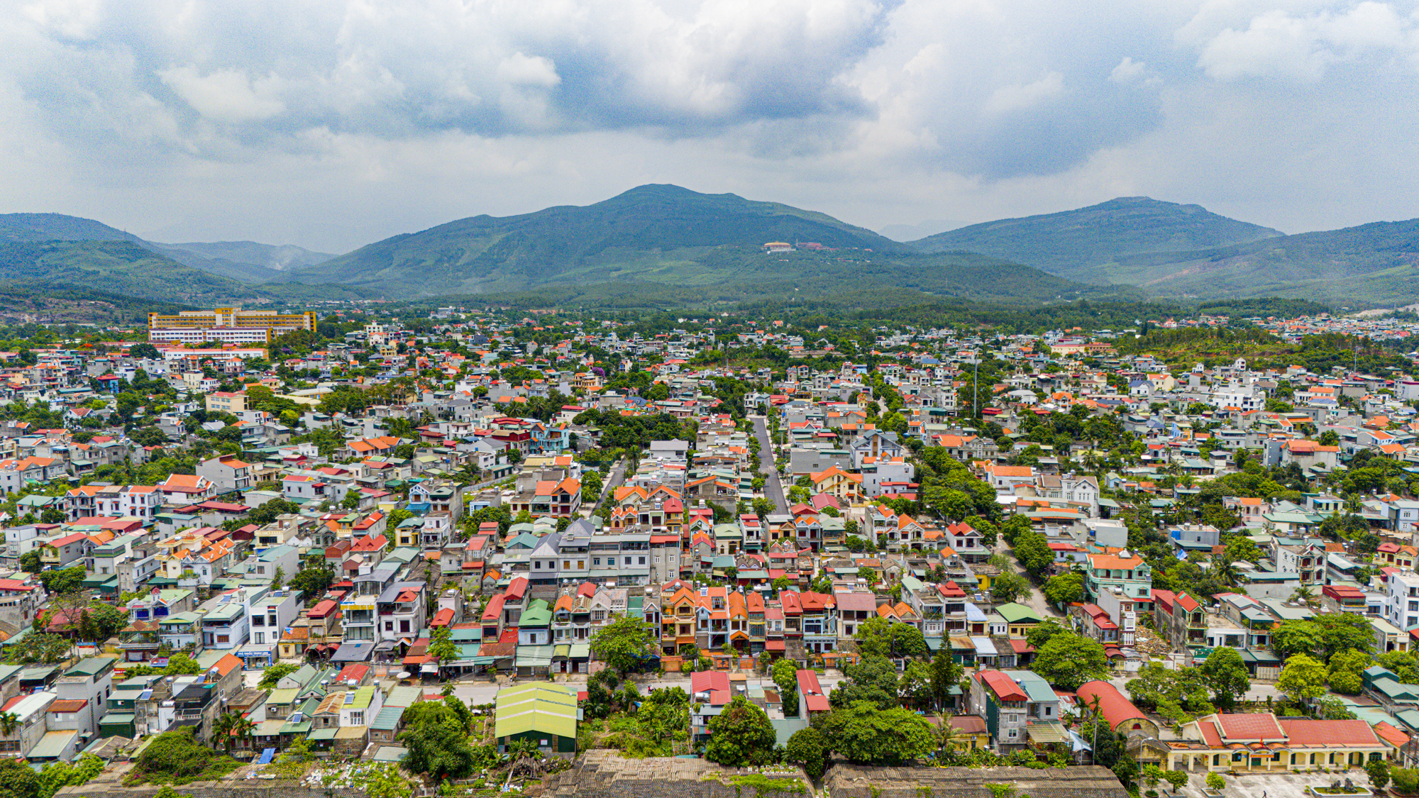 Đoạn đường chỉ dài 30 km nhưng có đến 3 thành phố: Nơi mới vài ngày tuổi, nơi chỉ có một hộ nghèo- Ảnh 12.