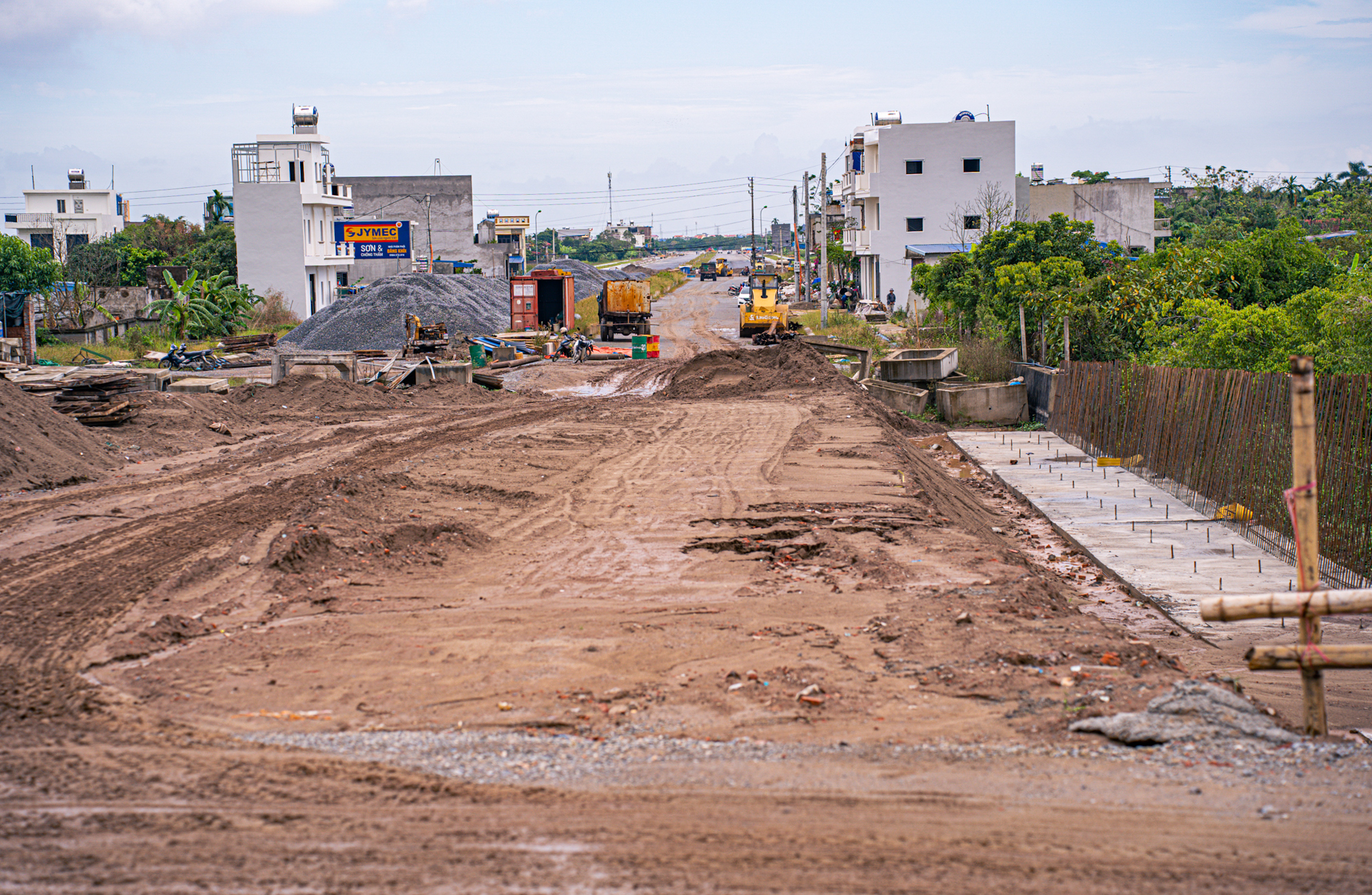 Ngắm cây cầu dây văng hình búp sen ở Nam Định, trị giá 1.200 tỷ, chuẩn bị được thông xe trong vài tháng tới- Ảnh 9.