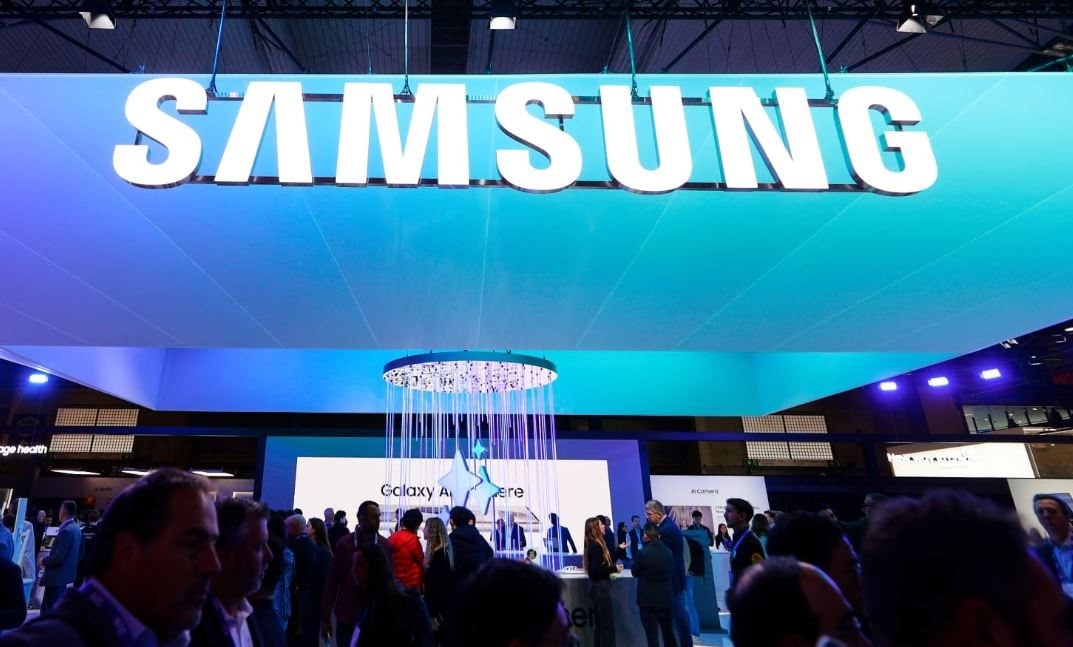 Sự sụp đổ trị giá 126 tỷ USD của Samsung: Bị đối thủ vượt mặt vì bỏ quên thị trường ngách, danh xưng ‘người đi đầu’ vỡ vụn- Ảnh 1.