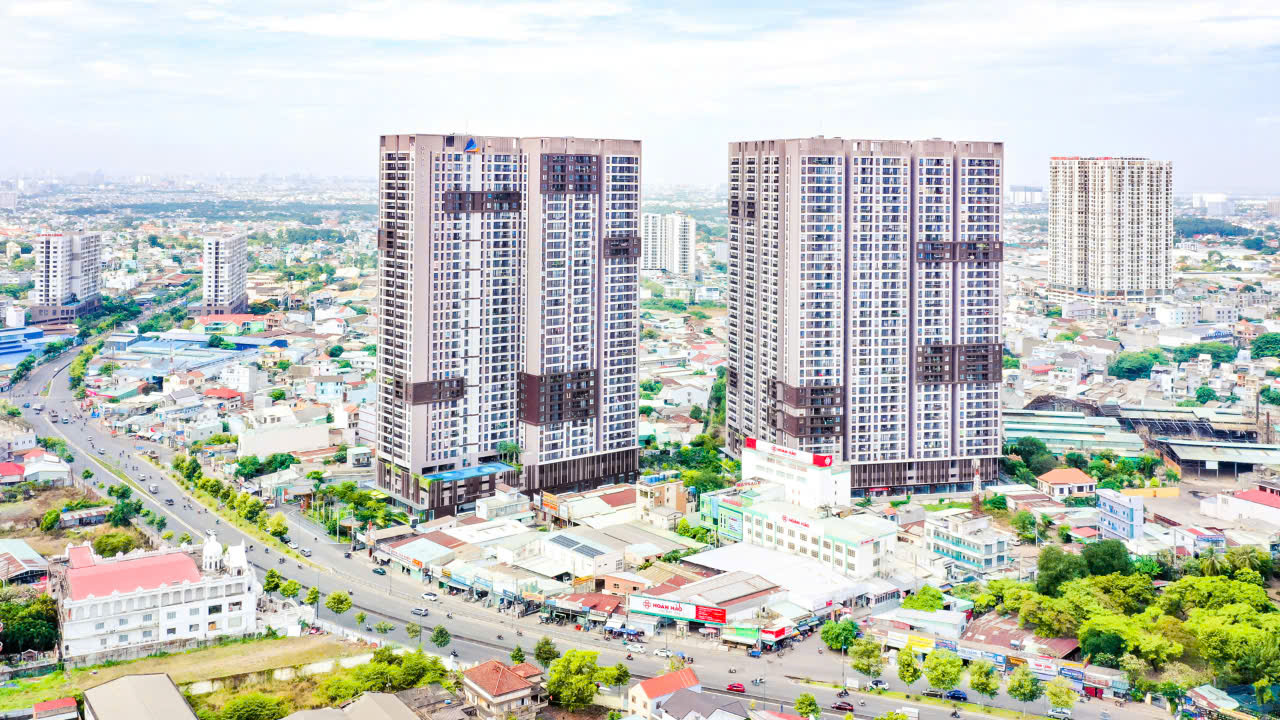Ít nhất 3 “ông lớn” bất động sản ở Bình Dương nợ thuế hàng trăm tỉ đồng- Ảnh 1. Ít nhất 3 “ông lớn” bất động sản ở Bình Dương nợ thuế hàng trăm tỉ đồng- Ảnh 1.