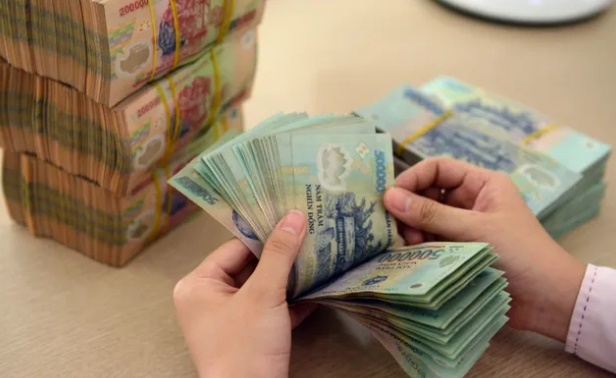 Cần thêm hơn 500.000 tỷ đồng bơm ra nền kinh tế- Ảnh 1.