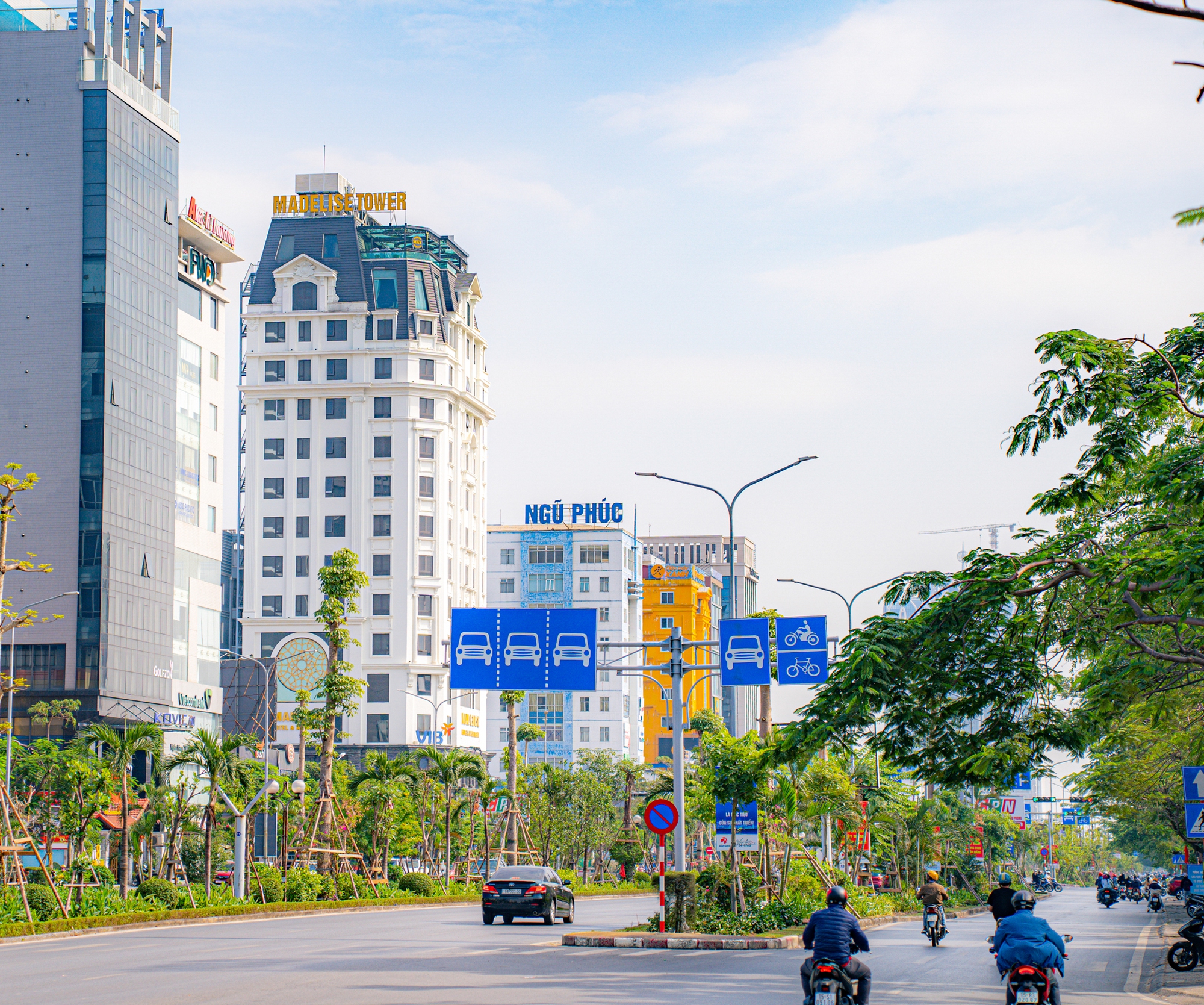 Khu vực lột xác ngoạn mục sau 20 năm: Từ đồng ruộng trở thành đường 10 làn xe, kết nối trung tâm Hải Phòng với sân bay, có hàng loạt lâu đài và biệt thự- Ảnh 6.