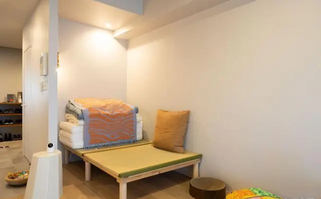 Căn hộ 57m2 của nhà thiết kế thời trang 46 tuổi: Tối giản, tiện ích vừa đủ cho cuộc sống độc thân hoàn hảo- Ảnh 7. Căn hộ 57m2 của nhà thiết kế thời trang 46 tuổi: Tối giản, tiện ích vừa đủ cho cuộc sống độc thân hoàn hảo- Ảnh 7.