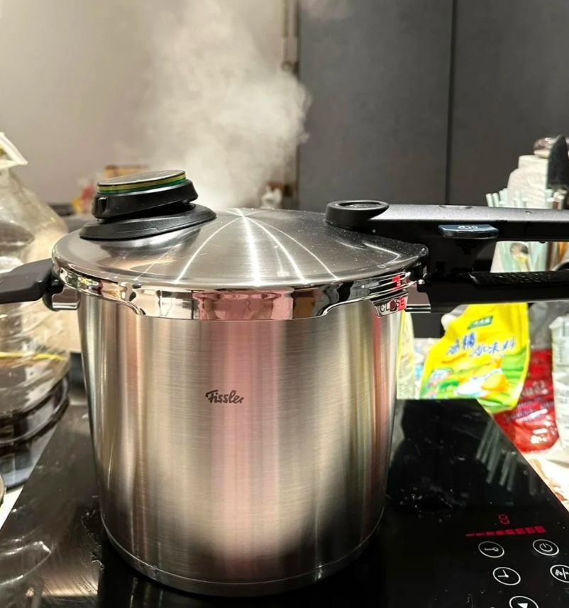 Một người bất cẩn, cả nhà chịu hậu họa: 9 nguy hiểm trong bếp nhất định phải tránh xa- Ảnh 13. Một người bất cẩn, cả nhà chịu hậu họa: 9 nguy hiểm trong bếp nhất định phải tránh xa- Ảnh 13.