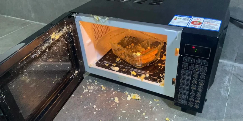 Một người bất cẩn, cả nhà chịu hậu họa: 9 nguy hiểm trong bếp nhất định phải tránh xa- Ảnh 19. Một người bất cẩn, cả nhà chịu hậu họa: 9 nguy hiểm trong bếp nhất định phải tránh xa- Ảnh 19.