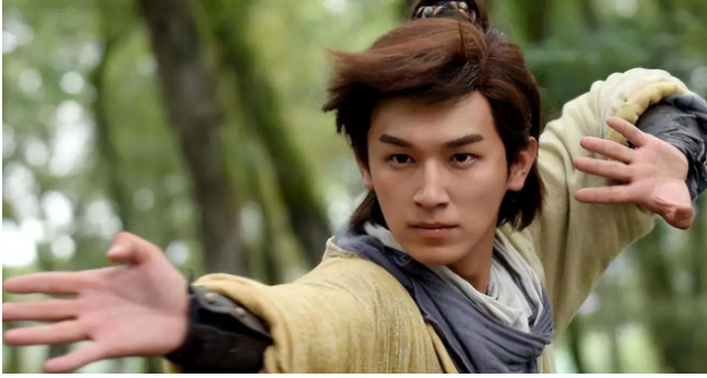 Đại chiến kinh điển: Quách Tĩnh và Tiêu Phong, ai sẽ là người chiến thắng cuối cùng?- Ảnh 5. Đại chiến kinh điển: Quách Tĩnh và Tiêu Phong, ai sẽ là người chiến thắng cuối cùng?- Ảnh 5.