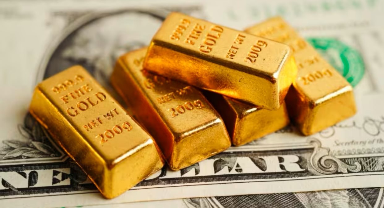 Một khi Fed hạ lãi suất, loại tài sản kinh điển này dự đoán ngày càng có giá, đồng USD mạnh cũng không thể ngăn cản đà tăng: Có thời điểm người Việt xếp hàng để mua- Ảnh 1.