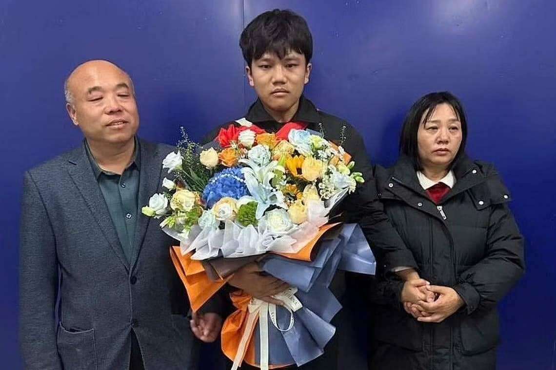 Trở thành con triệu phú sau 25 năm bị bắt cóc, chàng trai từ chối khối tài sản kếch xù, 1 năm sau nhận cái kết không ngờ- Ảnh 2.