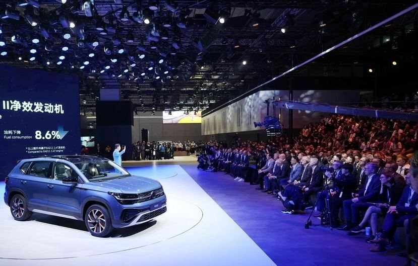 'Giấc mơ Trung Quốc' của các gã khổng lồ phương Tây như Starbucks, Apple vỡ vụn- Ảnh 1.