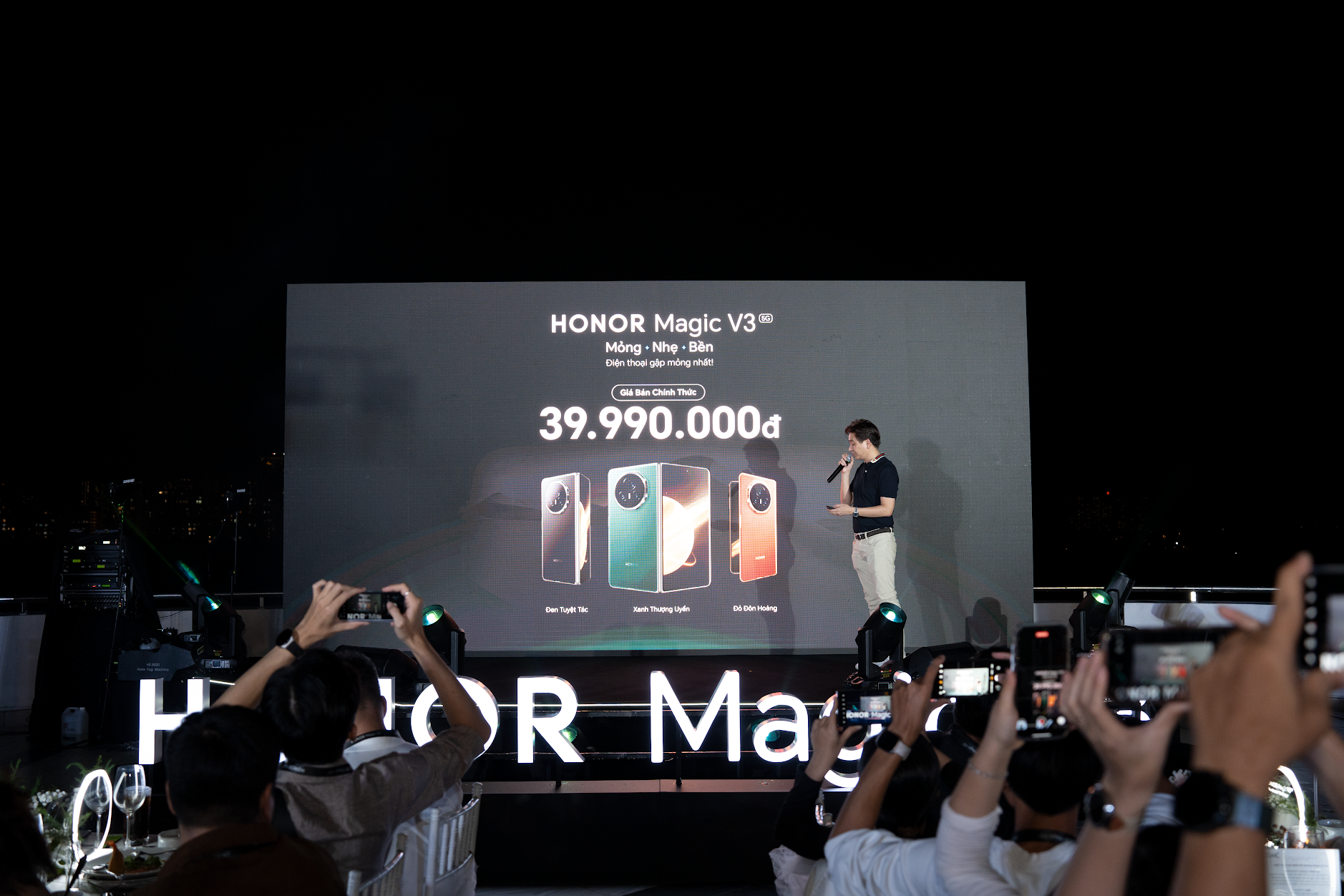 Chính thức lộ diện chiếc smartphone gập mỏng nhất thế giới - HONOR Magic V3: Chỉ 226g, mặt lưng làm từ sợi carbon, nhiều công nghệ đột phá- Ảnh 4.