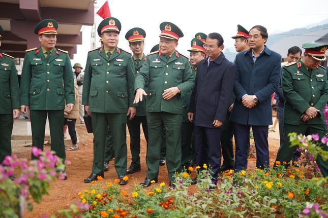 Người dân Làng Nủ chính thức nhận nhà mới, kỳ vọng về ngôi làng hạnh phúc- Ảnh 15.