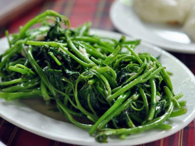 Loại lá có nhiều ở Việt Nam được người Nhật ví là ‘‘rau trường thọ’’, không chỉ kiểm soát đường huyết mà còn làm đẹp da hiệu quả- Ảnh 3. Loại lá có nhiều ở Việt Nam được người Nhật ví là ‘‘rau trường thọ’’, không chỉ kiểm soát đường huyết mà còn làm đẹp da hiệu quả- Ảnh 3.