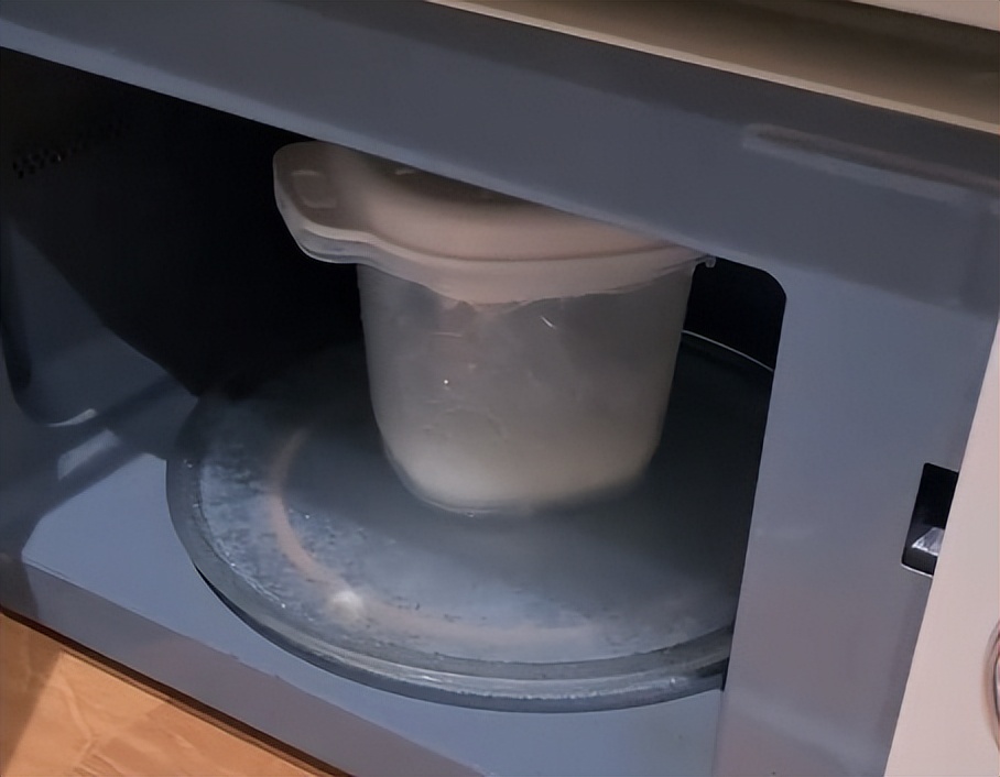 8 đồ dùng được quảng cáo là tiện dụng nhưng lại CỰC KỲ vô dụng khiến tôi rất hối hận khi mua chúng!- Ảnh 7. 8 đồ dùng được quảng cáo là tiện dụng nhưng lại CỰC KỲ vô dụng khiến tôi rất hối hận khi mua chúng!- Ảnh 7.