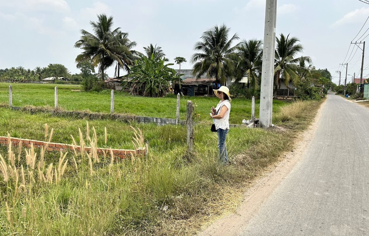 Tâm sự của nhà đầu tư bất động sản: “Tôi đầu tư ở đâu, lỗ ở đó”- Ảnh 2.