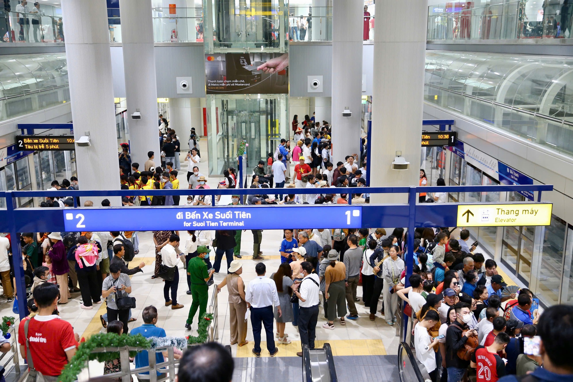 Lịch trình metro số 1 có gì đặc biệt?- Ảnh 1. Lịch trình metro số 1 có gì đặc biệt?- Ảnh 1.