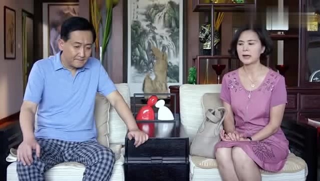 Ông nội lương hưu 2 tháng Tết Âm lịch ước tính 100 triệu, mỗi tối vẫn cố chấp chạy xe ôm: Lý do đưa ra làm con cháu choáng váng - Ảnh 1.
