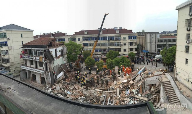 Thuê 2 tầng kinh doanh nhưng đập tường chịu lực để mở rộng không gian, ai ngờ làm sập cả tòa nhà: 9 người bị cưỡng chế hình sự- Ảnh 1.