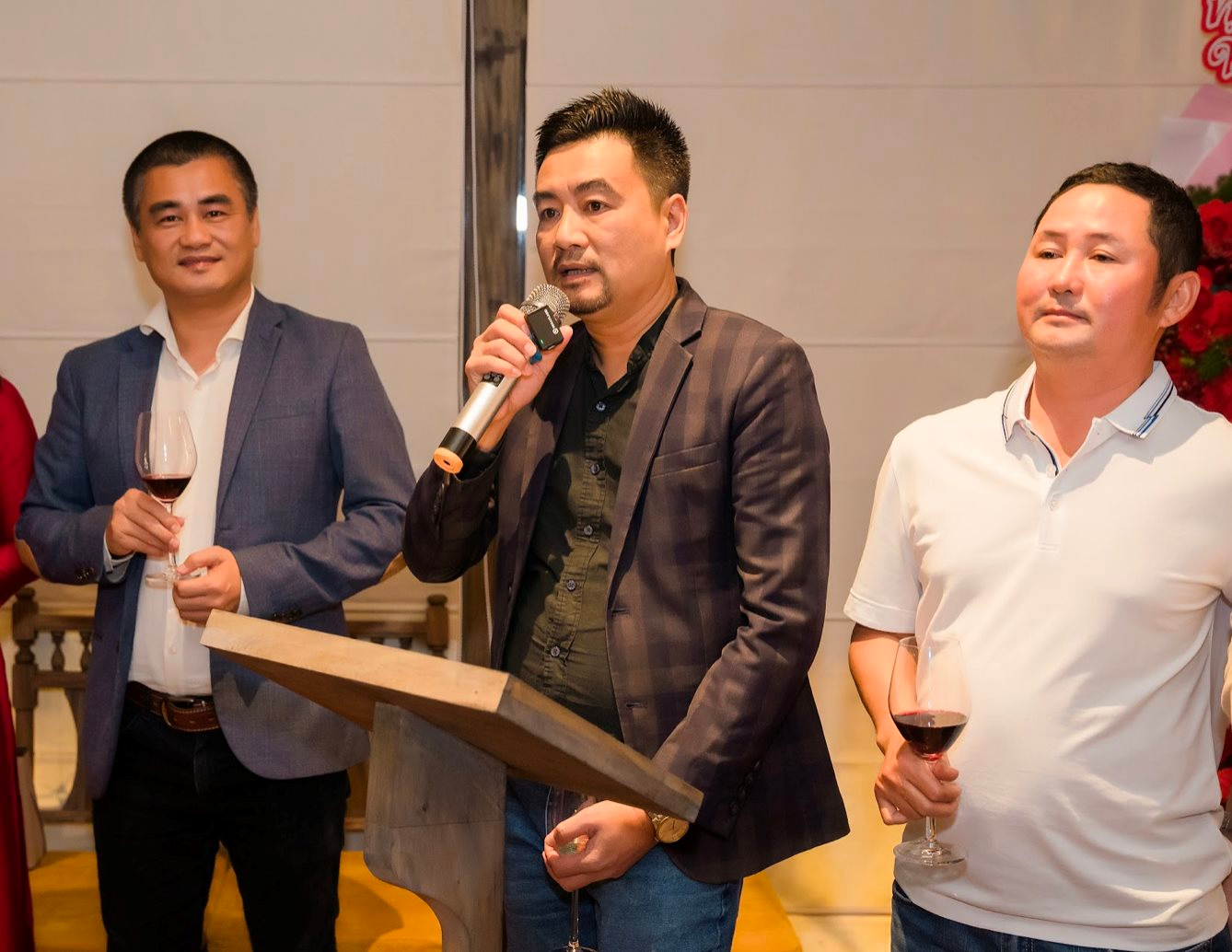 Hàng quán tại Tp.HCM thi nhau đóng cửa, trả mặt bằng: Chủ chuỗi nhà hàng và cà phê chỉ ra cách sinh tồn hàng tháng- Ảnh 2.