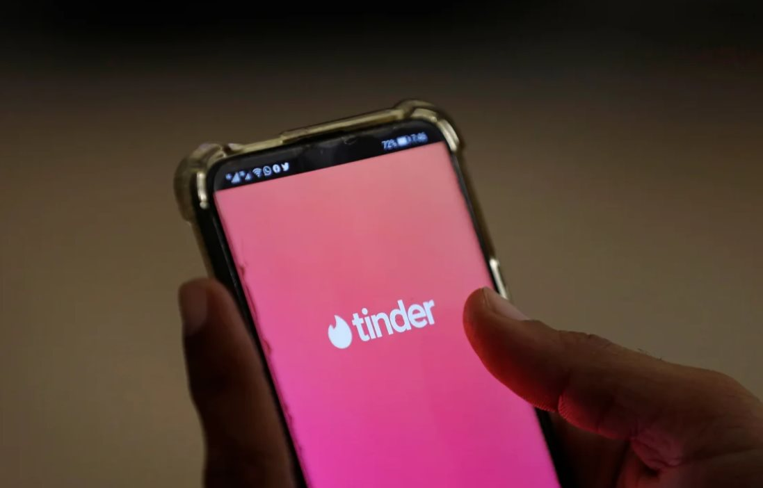 Tinder, Bumble khủng hoảng nghiêm trọng: Số người dùng giảm 8 quý liên tiếp, giá cổ phiếu mất gần 90% vì không còn tính mới lạ- Ảnh 3.