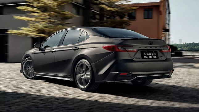 Toyota Camry có thêm bản đặc biệt- Ảnh 3.
