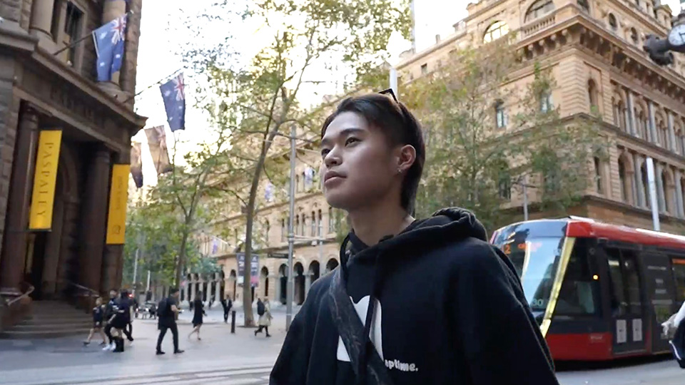 Buồn của nền kinh tế lớn thứ 2 châu Á: Đất nước khát hơn 11 triệu nhân lực nhưng người dân đổ xô đi “xuất khẩu lao động” vì kiếm được mức lương cao gấp 2, gấp 3- Ảnh 2.