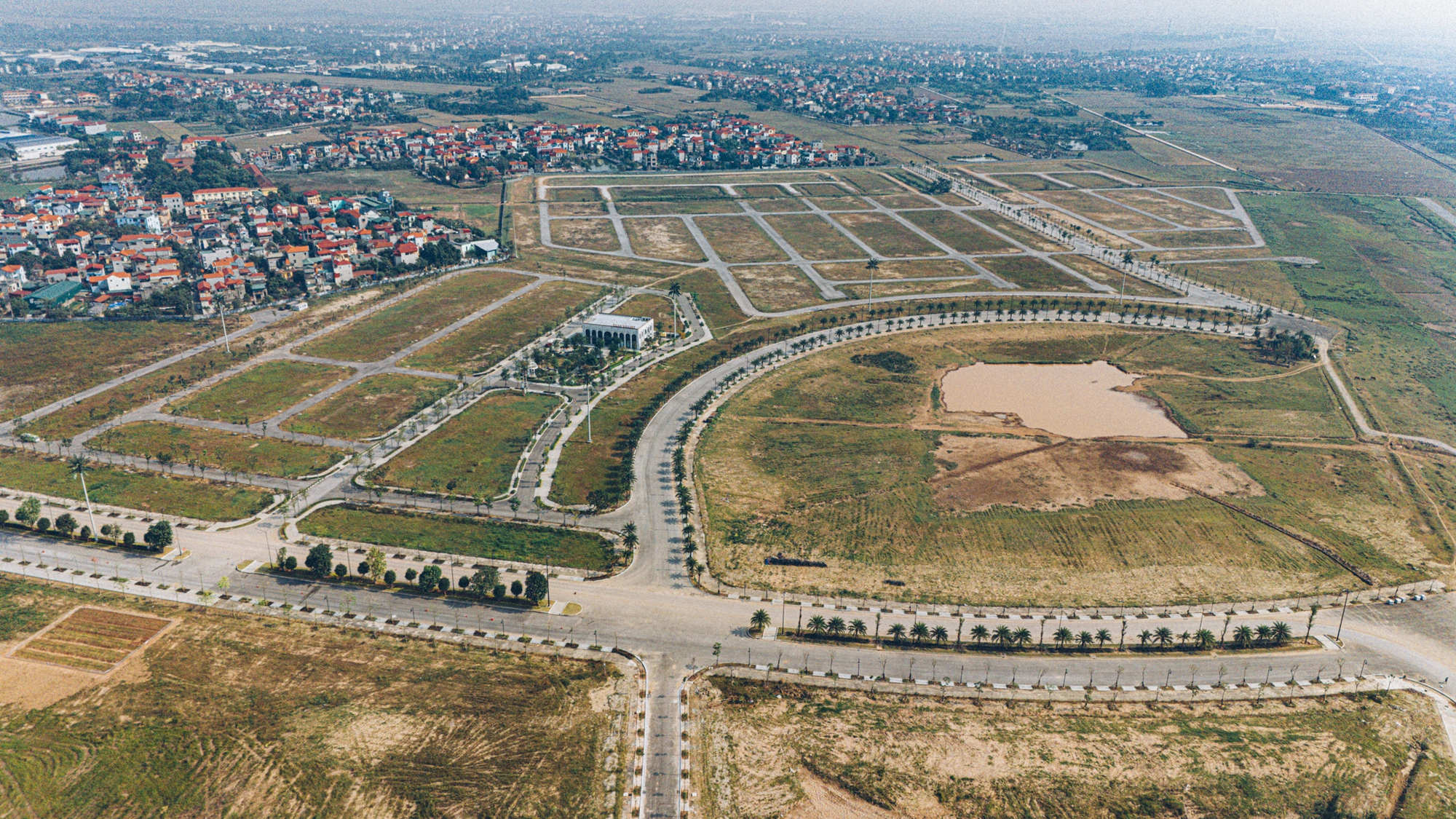 Toàn cảnh khu vực sẽ được xây dựng khu đô thị một tỷ USD của Phú Mỹ Hưng tại Bắc Ninh- Ảnh 2.