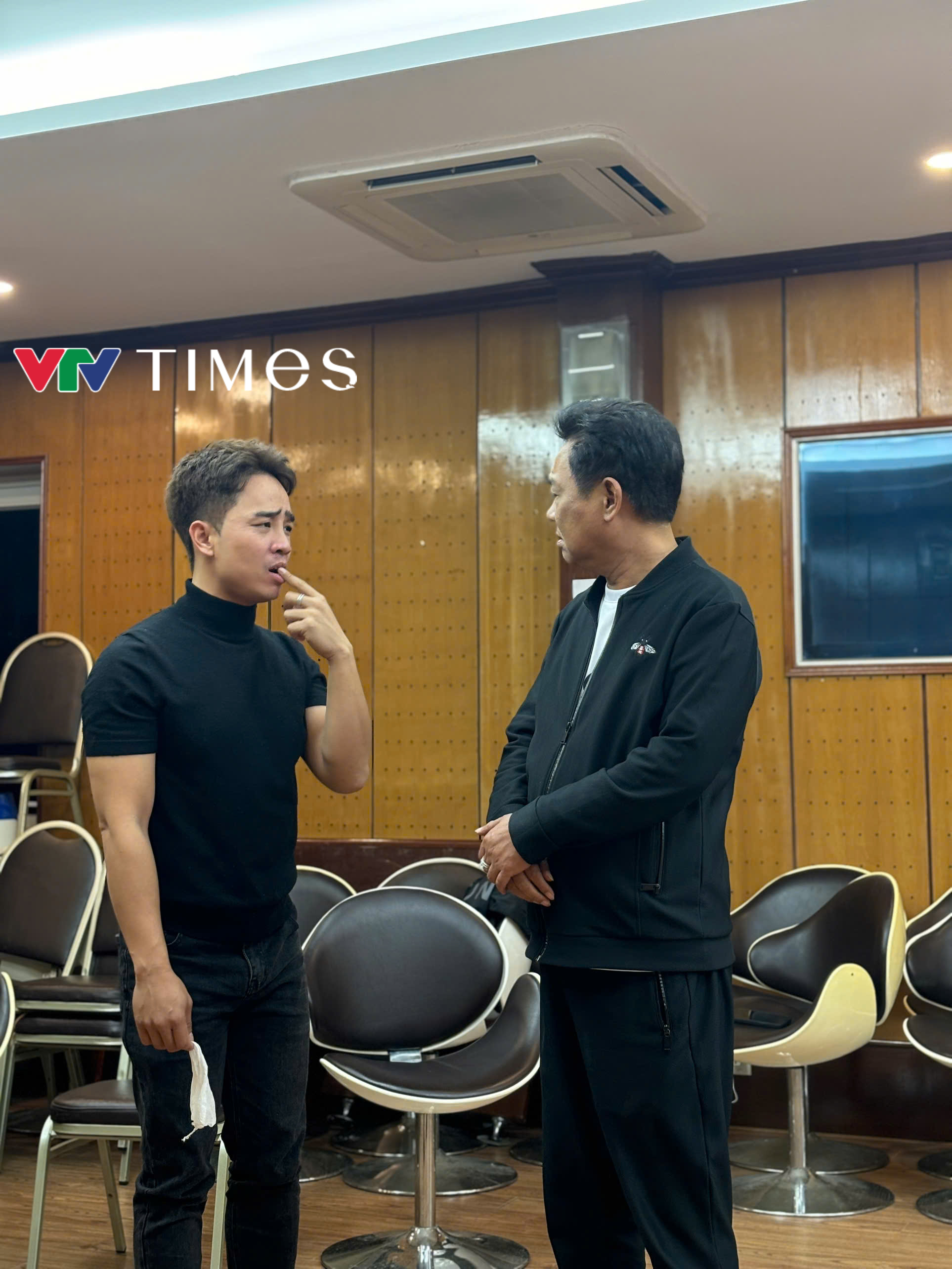 Táo quân 2025 hé lộ dàn nghệ sĩ- Ảnh 4. Táo quân 2025 hé lộ dàn nghệ sĩ- Ảnh 4.