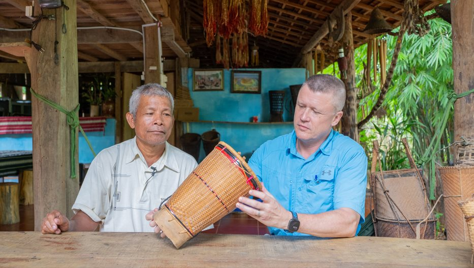 GS Mỹ của VinUni cùng ăn ở với “người ở núi” tại Việt Nam và kỳ tích sau 2 năm: Giá trị rất lớn!- Ảnh 1.