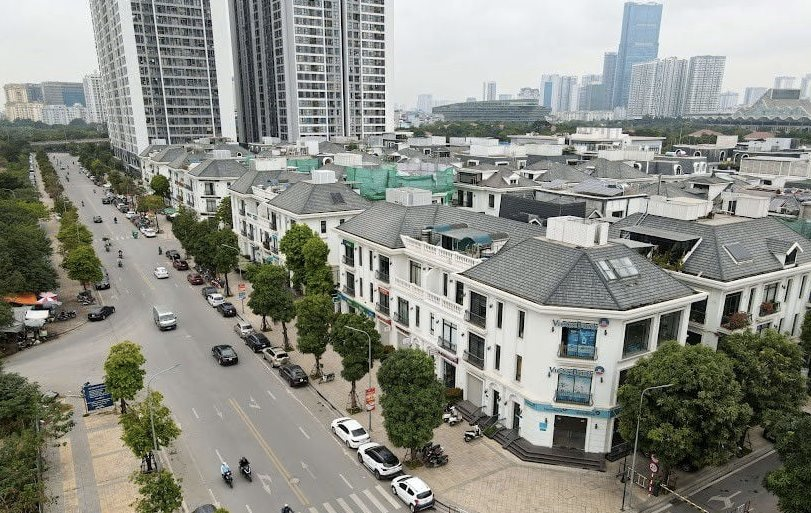 Người dân Việt Nam mất khoảng 23,5 năm thu nhập mới mua được nhà giá trung bình- Ảnh 1. Người dân Việt Nam mất khoảng 23,5 năm thu nhập mới mua được nhà giá trung bình- Ảnh 1.